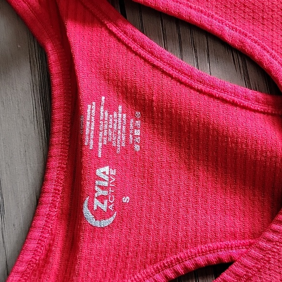 Excellent condition Zyia workout tanks - Picture 3 of 5